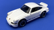 Машинка Базовая Hot Wheels '75 Porsche 911 Carrera RS 2.7 Retro Racers 1:64 HKG42 White 1шт - изображение 3