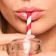 Пептидный бальзам для губ ColourPop "Strawberry Milk" Fresh Kiss Glossy Balm - изображение 7