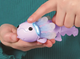 Інтерактивна іграшка Fingerlings Axolotl Purple 3141 (771171131410) - зображення 5