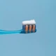 Зубная щетка Fesco Ultra Multibrush Soft Мягкая голубая (4820204702083) - изображение 6