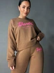 Костюм женский Quzen 485-485 Barbie оверсайз свитшот и брюки палаццо M коричневый - изображение 2