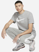 Koszulka męska basic Nike M Nsw Tee Icon Swoosh DC5094-063 XL Szara - obraz 3