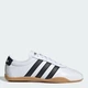 Женские кроссовки Adidas Grand Court Lo JQ9688 38 (5UK) 23.5 см Ftwwht/Cblack/Gum3 (4068811453749) - изображение 1