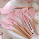 Набор кухонных принадлежностей из силикона и дерева с подставкой Kitchen Set 12 предметов Розовый (HA-50) - изображение 7