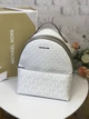 Рюкзак жіночий Michael Kors Sheila Medium Logo Backpack Silver білий (35F4S6HB6M) - зображення 5