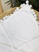 Крестильный набор для мальчика Family Tradition муслин интерлок с вышивкой и бахромой белый Белая птица - изображение 3