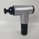 Массажер для тела и мышц аккумуляторный Fascial Gun, беспроводной массажный пистолет с 4 насадками и 6 скоростями, портативный электрический вибромассажер для глубокого массажа спины, шеи, ног, рук Серый, KH-320-Gray - изображение 7