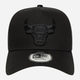 Кепка New Era NBA Ess 940 Eframe Bulls 60675532 One Size Чорна (0198758734473) - зображення 1