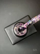 Гель-лак для ногтей Cosmo Glitter Дизайн с разноцветным глиттером разного размера , 9 мл Разноцветный с фиолетовым №523 - изображение 4