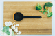 Łyżka z otworami Fiskars Functional Form 29 cm (1027302) - obraz 3