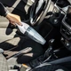 Автомобільний ручний пилосос Adler AD 7059 60/84 Вт 5500 Па 3600 мАг 0,45 л з фільтром EPA F9 та LED підсвіткою для сухого прибирання авто - изображение 14