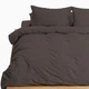 Простынь на резинке MirSon Soft Touch of Satin 010 Chocolate 160x200 см (2200011280677) - изображение 3