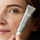 Crystal retinal ceramide eye 10 крем для розгладження та підтягування шкіри навколо очей з вітаміном А Medik8 15ml - изображение 2