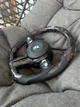 Руль из кованого карбону червоний BMW M + Led екран F-Series F15 F16 F20 F21 F25 F26 F30 F31 F32 F34 F35 F36 - изображение 6