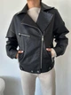 Жіноча куртка колір чорний 42-46 oversized (710) - зображення 9