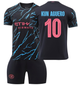 Форма футбольна дитяча Kun Aguero (Кун Агуеро) 10 Manchester City (Манчестер Сіті), сезон 24/25, 28 розмір, ріст 150-155 см, чорно-блакитний з рожевим - зображення 1