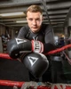 Боксерские перчатки TITLE Boxing Gel World Black S 10oz (GTWBG S BK) - изображение 6