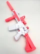 Водяной бластер автомат M416 аккумуляторный электрический водяной пистолет игрушечное ружье с аксессуарами розовый 62 см (2010061) - изображение 9