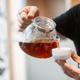 Dzbanek z zaparzaczem Paper & Tea szklany 500 ml (4055743034108) - obraz 2