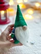 Новогодний вязаный гном – игрушка амигурумы для рождественского декора. Рождественский гном. Рождественские иг - изображение 7