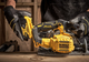 Пила дискова акумуляторна безщіткова DeWalt 165 мм 18 В (DCS565N) - зображення 7