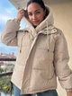 Куртка женская Lady Yep 8096 оверсайз с капюшоном и мехом тедди 44 бежевая - изображение 6