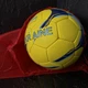 Мяч футбольный Zelart UKRAINE BALLONSTAR 5 FB-7983 сшит вручную - изображение 6