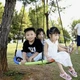 Качели гнездо аиста Kruzzel 100 см подвесные круглые для детей и взрослых до 160 кг многоцветные с металлическим каркасом для сада и площадки - изображение 9