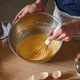 Trzepaczka Fiskars Functional Form z powłoką silikonową 27.8 cm Biała (1023613) (6424002005773) - obraz 4
