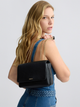 Torebka crossbody damska mała z łańcuszkiem Liu Jo AA5210E0058 22222 Czarna (800070348853) - obraz 2