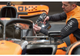 Wiertarko-wkrętarka akumulatorowa DeWalt x McLaren F1 Team DCD85MM2T-QW 18 V 2 x 4 Ah (5054905326586) - obraz 7