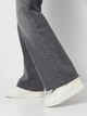 Женские кроссовки кожаные Lacoste T-Clip Shield 750SFA0201-18C 39.5 (T6) 25.4 см Off Wht/Off Wht (5059862580576) - изображение 2