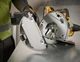 Пилка дисковая по металлу аккумуляторная DeWALT DCS383H2 - изображение 10