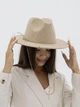 Шляпа федора из шерсти D.Hats с цепью цвет бежевый - изображение 4