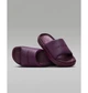 Тапочки женские Jordan Sophia Slide 40.5 Бордовый FZ7012-601 - изображение 2