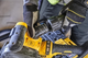 Akumulatorowa bezszczotkowa frezarka do rowków DeWalt DCG200NT bez akumulatora i ładowarki - obraz 5