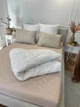 Одеяло двуспальное шерстяное Viluta Comfort 21422 170x210 см бежевое - изображение 6