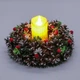Рождественский декоративный венок-подсвечник GALA DECOR из шишек и ягод 22 см красно-белый с лед свечой В2201Л - изображение 1
