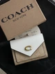 Кошелек женский Coach молочный с коробкой небольшой - изображение 1