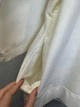 Женский свитшот с вышивкой и аппликацией с боковыми карманами Modna KAZKA - 42/44, Молочний - изображение 6