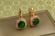 Серьги Xuping Jewelry Титан с зеленым камнем 2,3 см золотистые - изображение 1