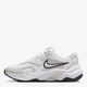 Buty sportowe damskie Nike W Al8 FJ3794-102 37.5 (6.5US) Białe (197595754736) - obraz 3