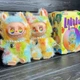 Мягкая игрушка Брелок ЛаБуБу радужный 5 сезон с бусами Labubu 15 см - изображение 4