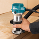 Frezarka Makita RT0702CJ 710 W (0088381752626) - obraz 7