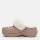Женские кроксы утепленные Crocs Classic Platform Fuzz Lined Cg Lte 212854-2Q9 39-40 (W9) 25 см Latte (198445326592) - изображение 4