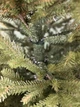 Искусственная литая елка Люксель высотой 1.4 м роскошная новогодняя складная елка из полимера, рождественская пышная долговечная елка с густыми ветками и складной металлической подставкой для дома Зеленый - изображение 11