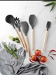 Набір кухонного приладдя із силікону та дерева 12 предметів Kitchen Set з підставкою Сірий - зображення 6