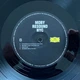 Moby - Resound Nyc 2 LP Set 2023 (4863337) Deutsche Grammophon/EU Mint Виниловая пластинка (art.244596) - изображение 7