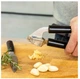 Пресс для чеснока KitchenAid Classic 19 см черный (KCG132OHOBE) - изображение 2