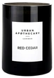 Ароматическая свеча с древесно-цитрусовым ароматом Urban apothecary Red cedar 300 г - изображение 1